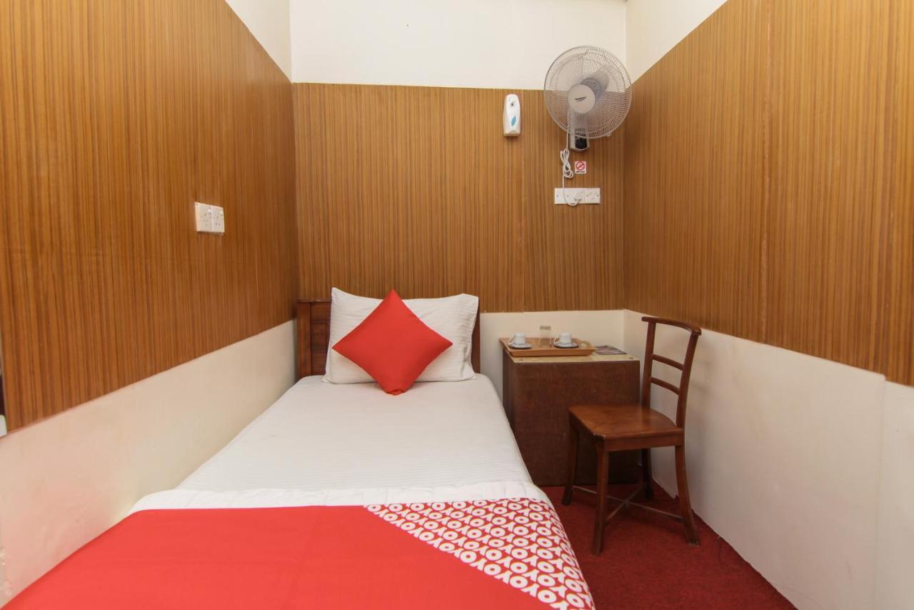 Oyo 112 Al Manaal Residency Hotel Kolombo Bagian luar foto